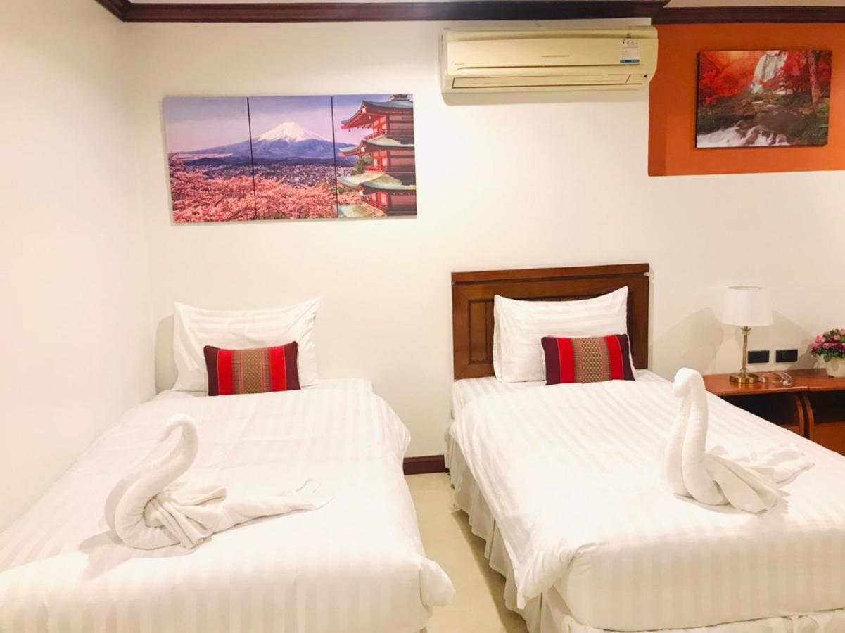 Benetti House Hostel Patong Exterior foto