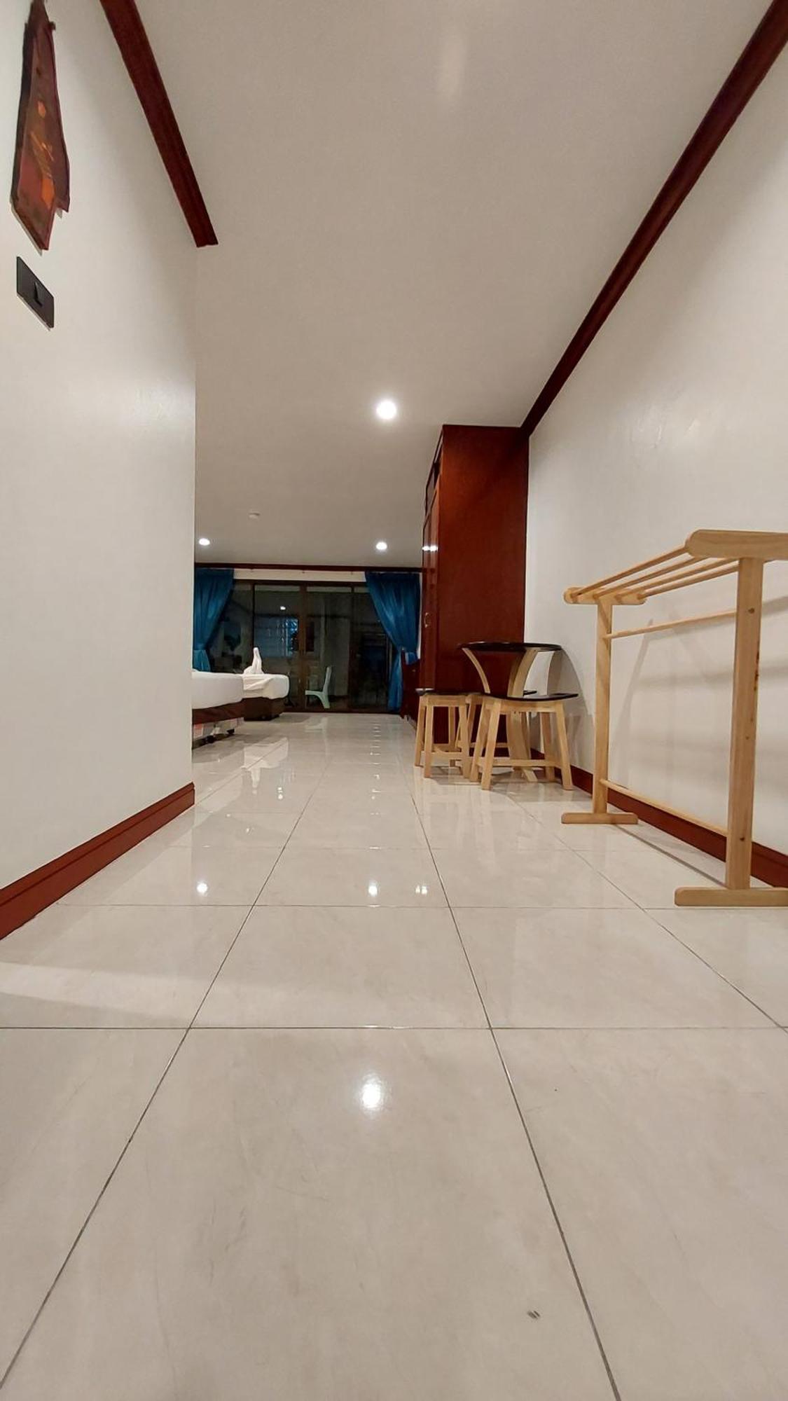 Benetti House Hostel Patong Exterior foto
